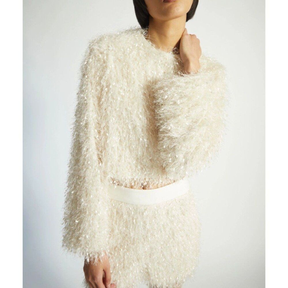 SAINT ART Greta Feather Top Eggshell Medium